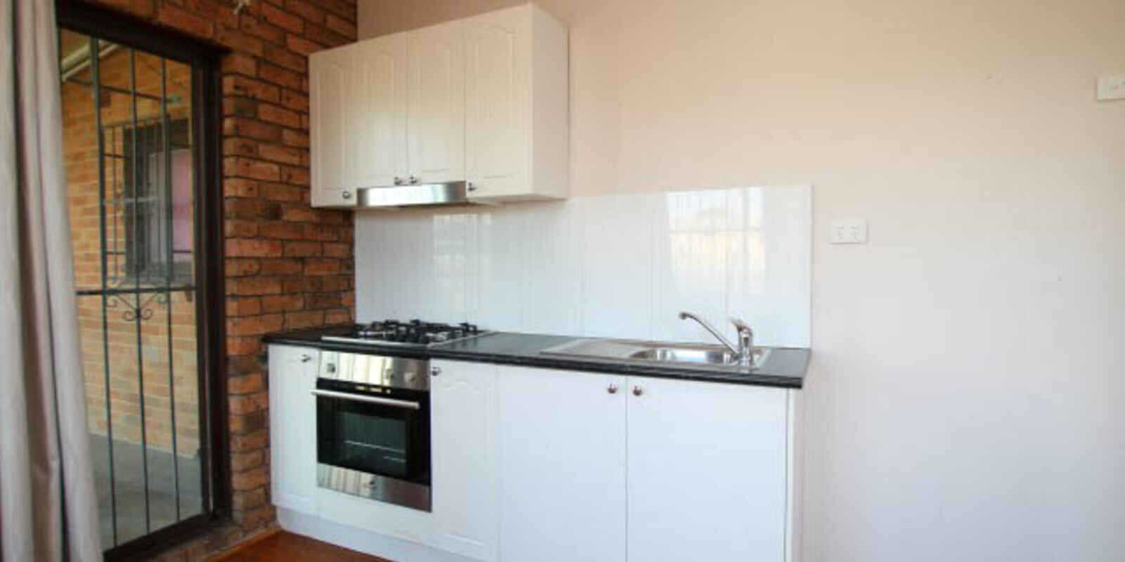 61A Siemens Crescent Emerton