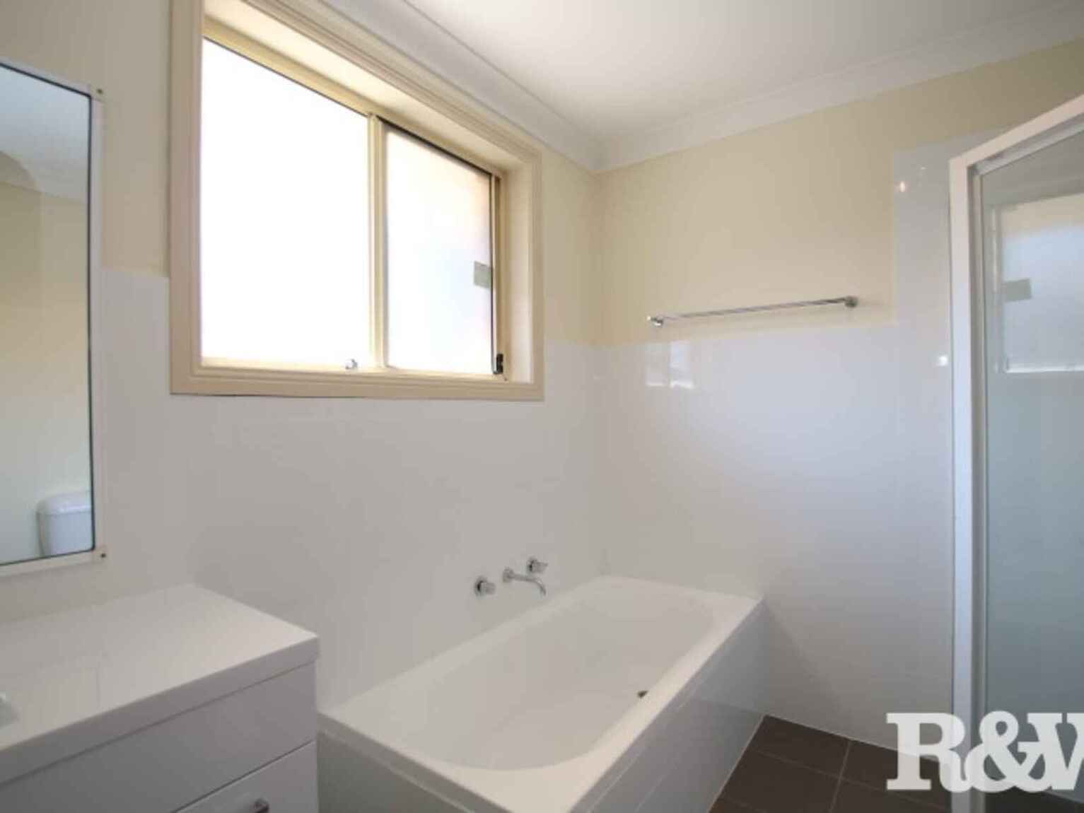 15/2 Charlotte Road Rooty Hill