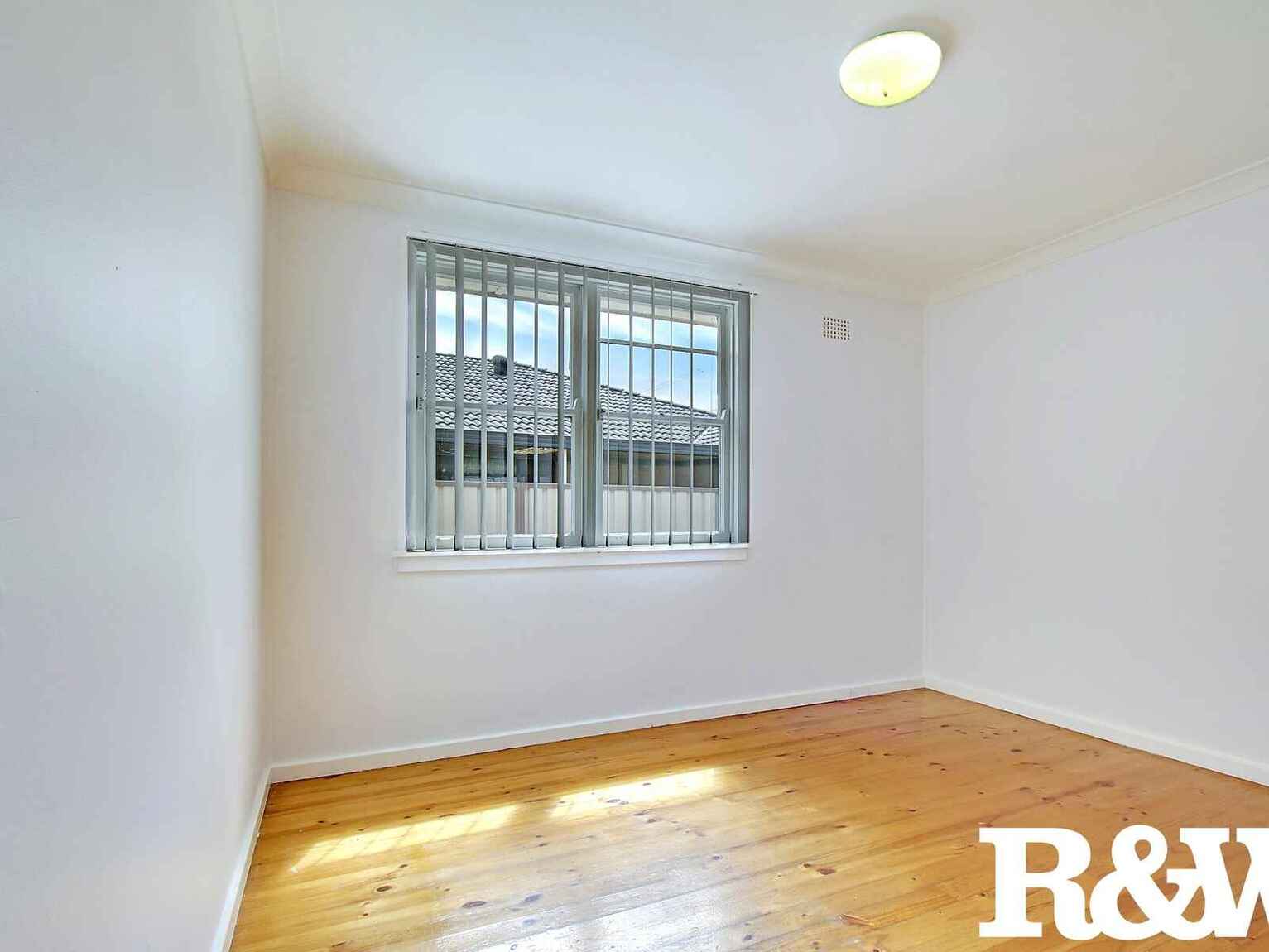 71 McMurdo Avenue Tregear 71 McMurdo Avenue Tregear