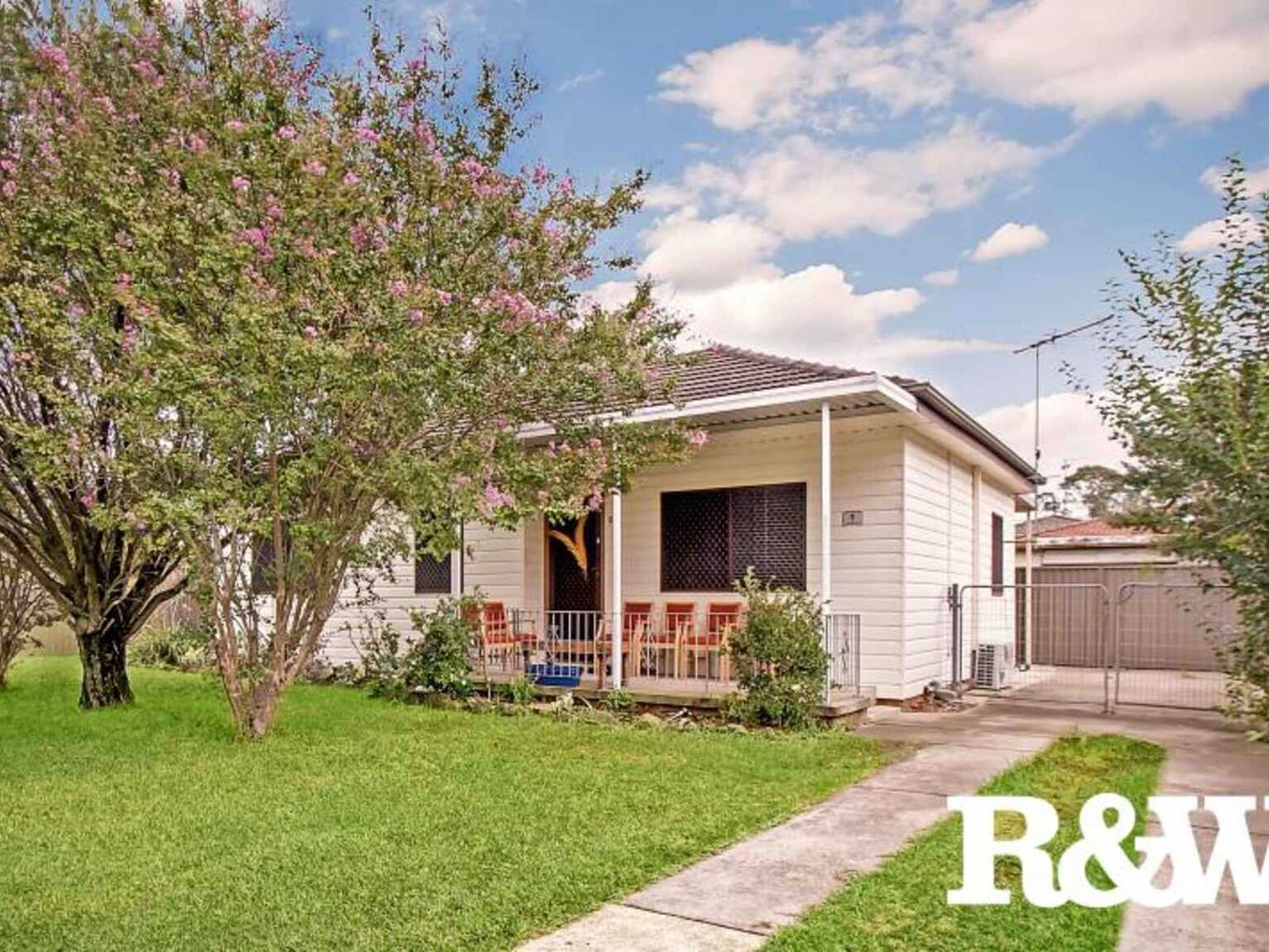 1 Catherine Crescent Rooty Hill