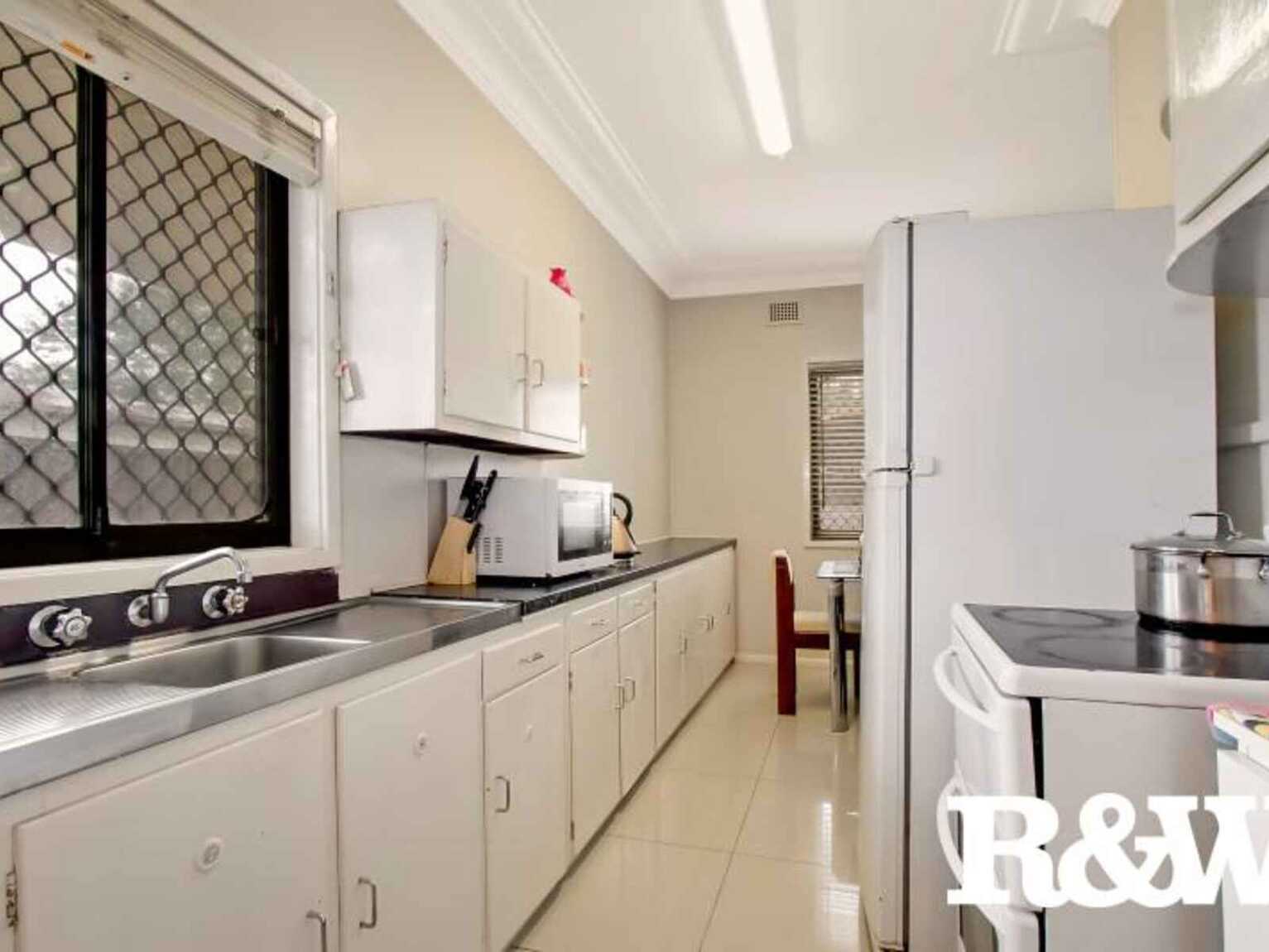 1 Catherine Crescent Rooty Hill