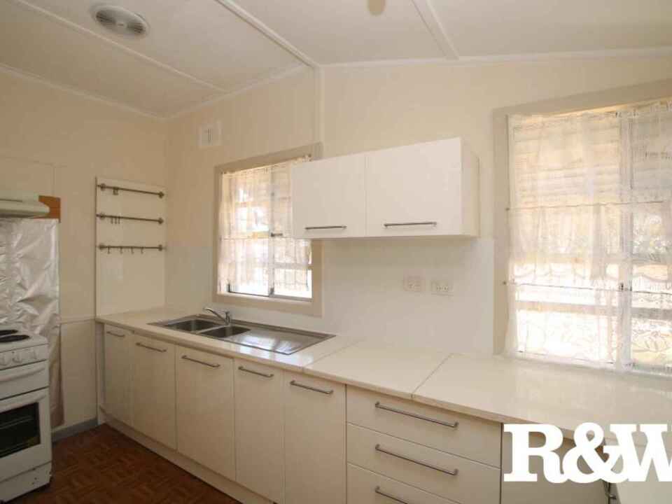 19 Araluen Avenue St Marys