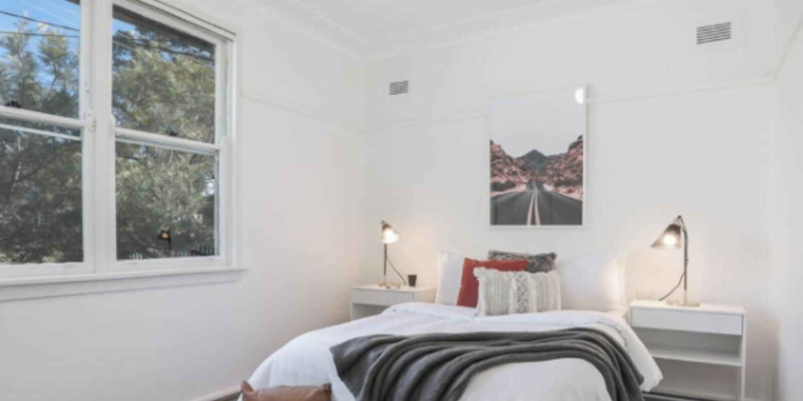 27 Moffat Drive Lalor Park 27 Moffat Drive Lalor Park