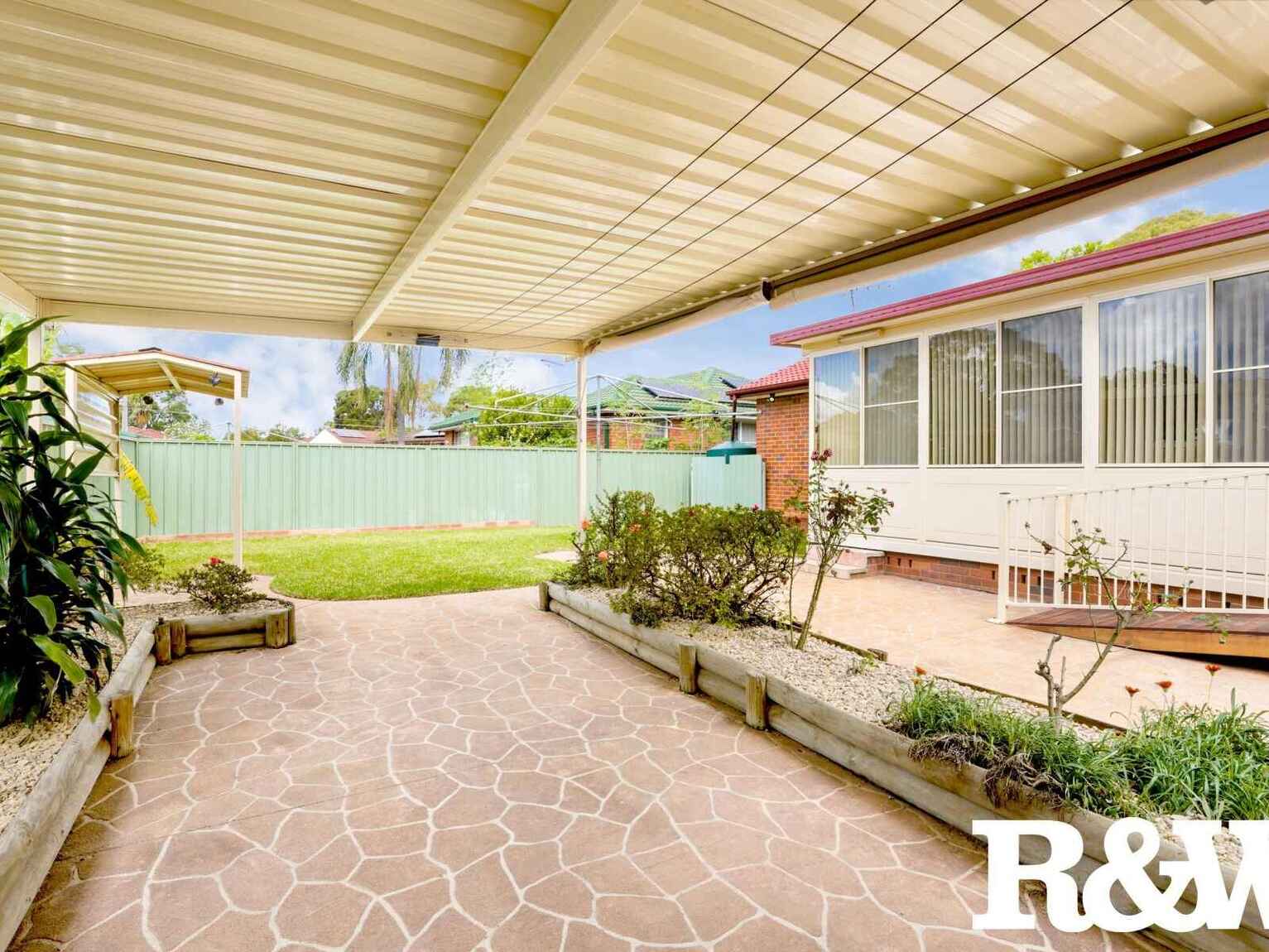 38 Bougainville Road Lethbridge Park 38 Bougainville Road Lethbridge Park