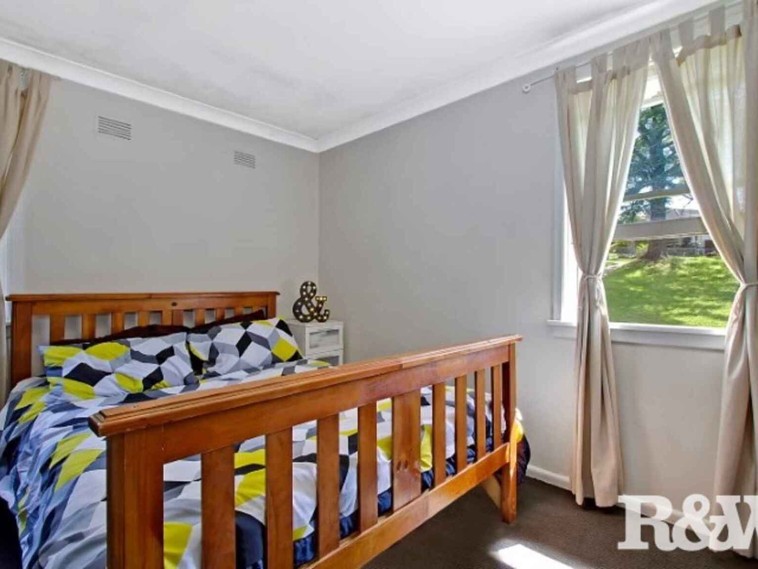 6 Ellsworth Drive Tregear 6 Ellsworth Drive Tregear