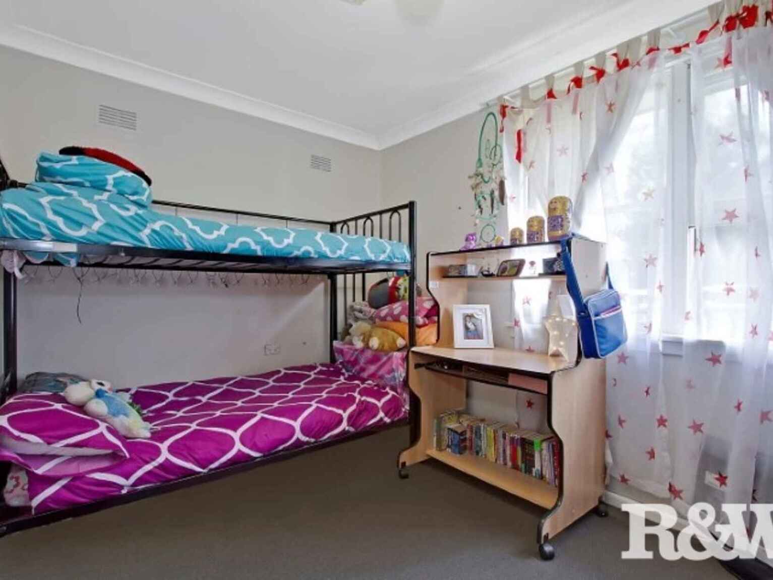 6 Ellsworth Drive Tregear 6 Ellsworth Drive Tregear