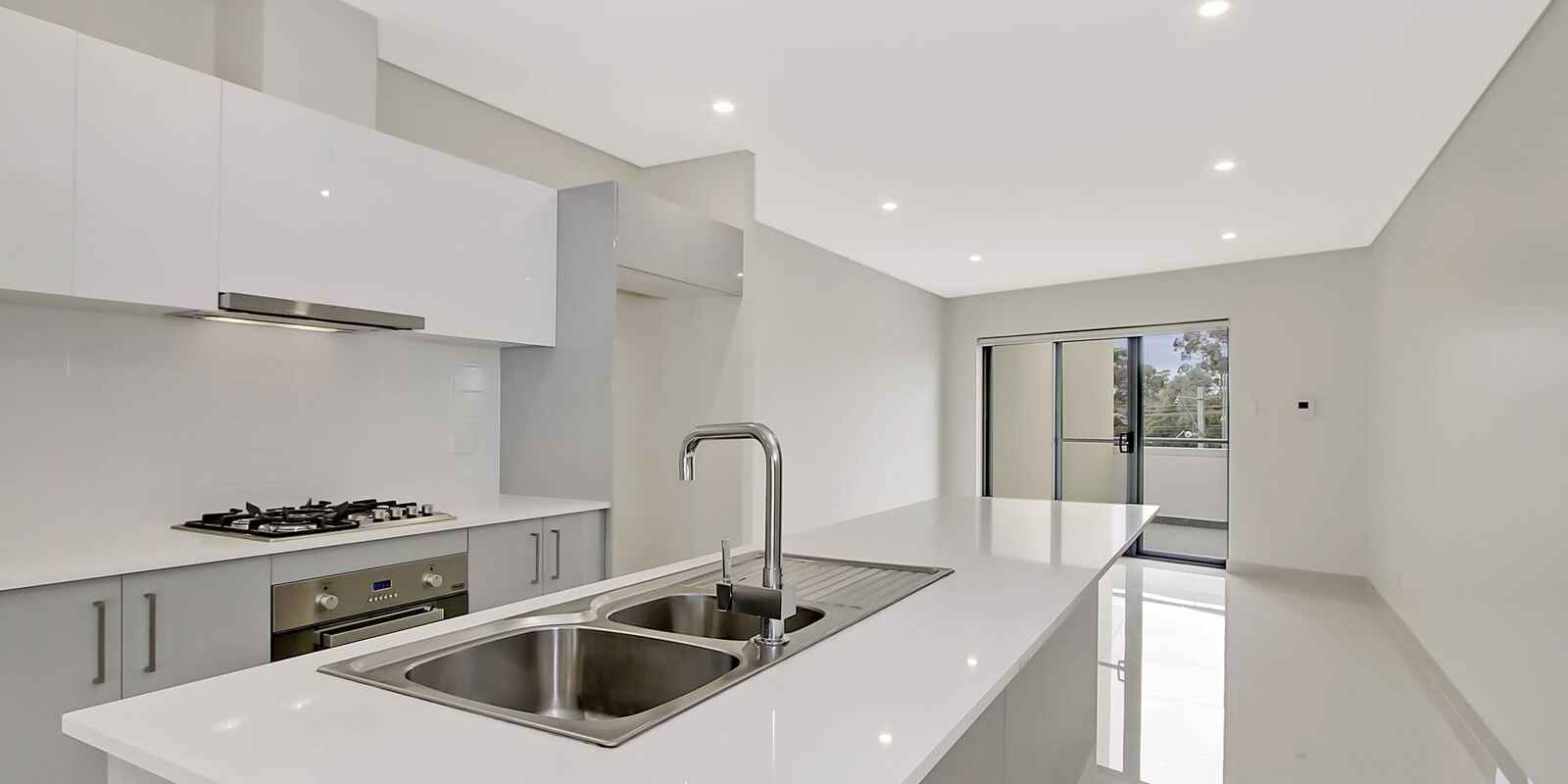 30/1A Premier Lane Rooty Hill