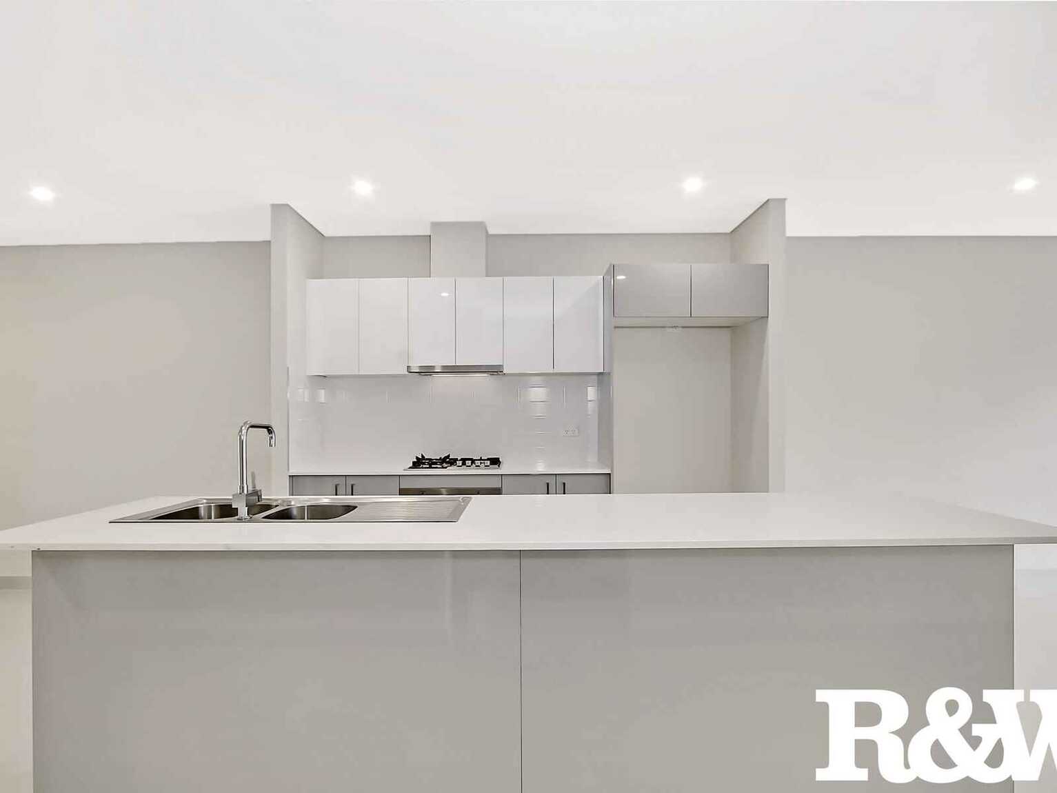 30/1A Premier Lane Rooty Hill