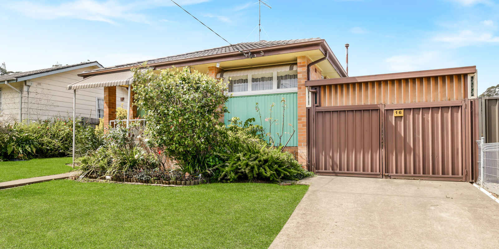 16 Torres Crescent Whalan 16 Torres Crescent Whalan