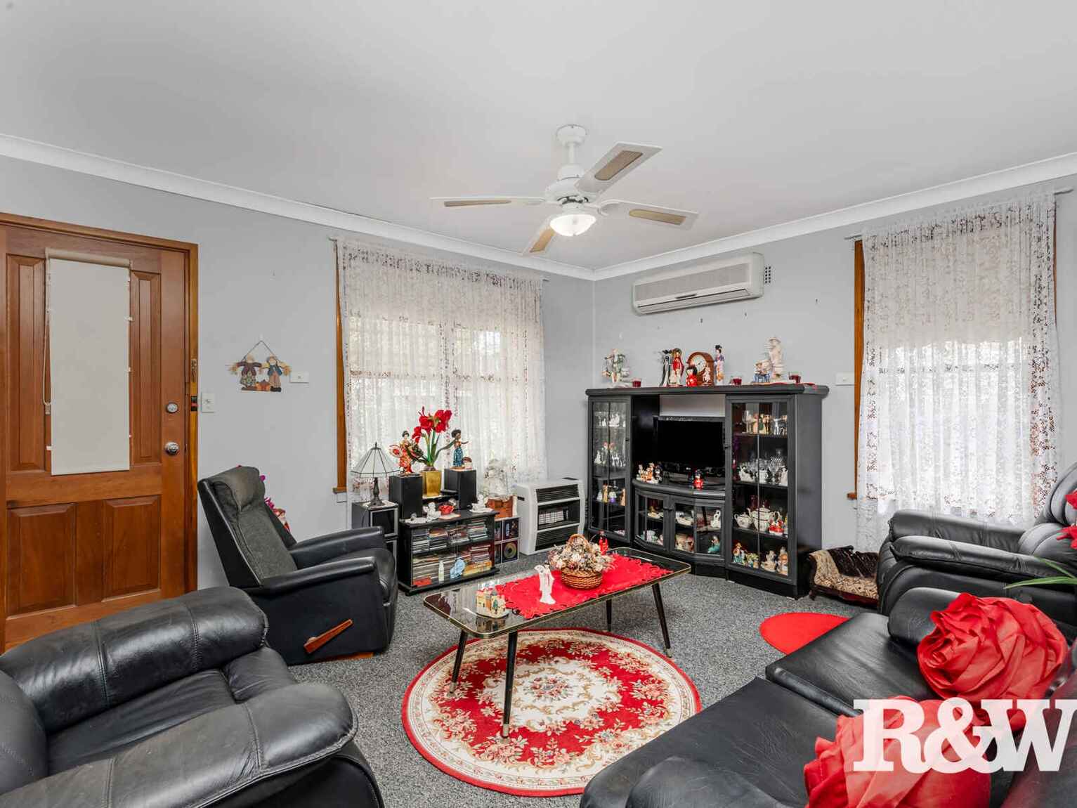 16 Torres Crescent Whalan