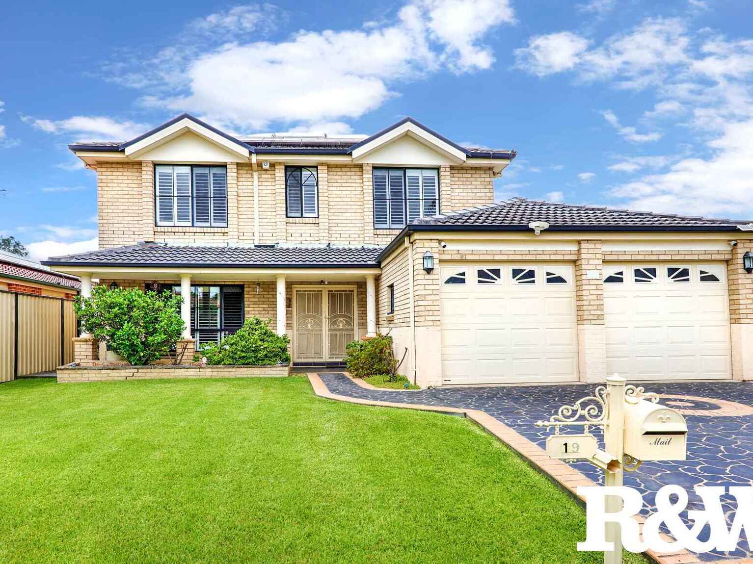 19 Blenheim Avenue Rooty Hill