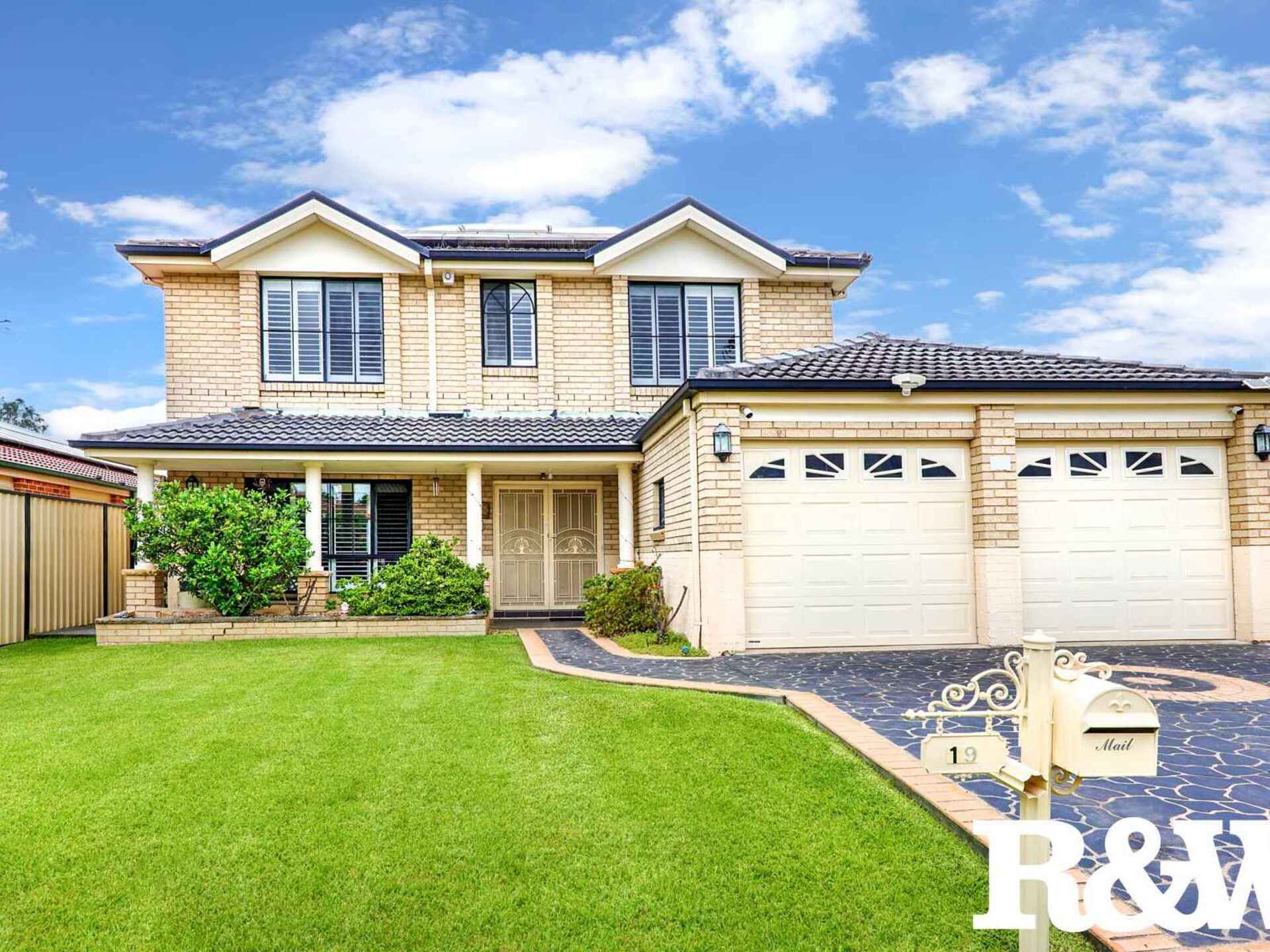 19 Blenheim Avenue Rooty Hill