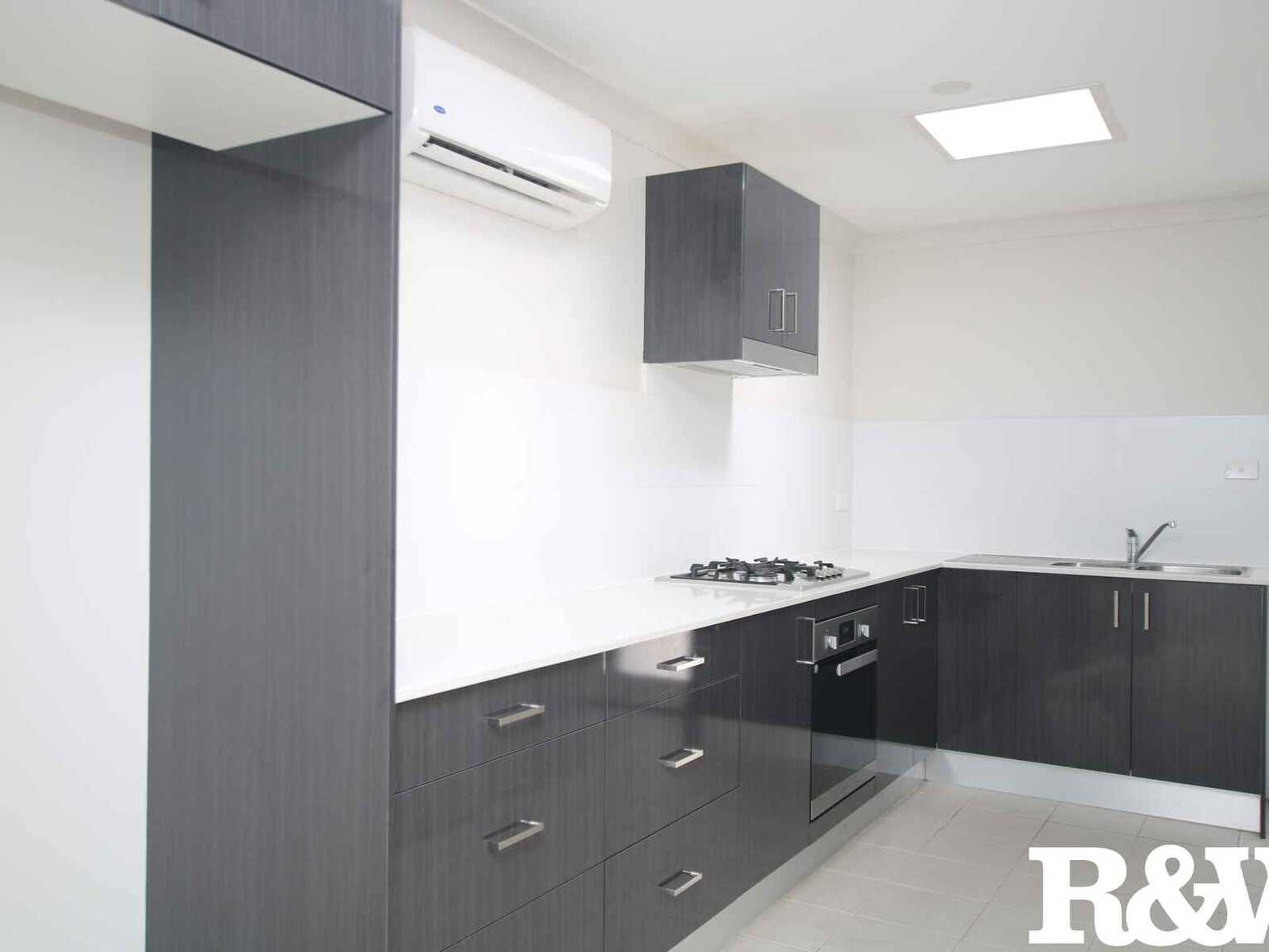 10A Dale Grove Hebersham