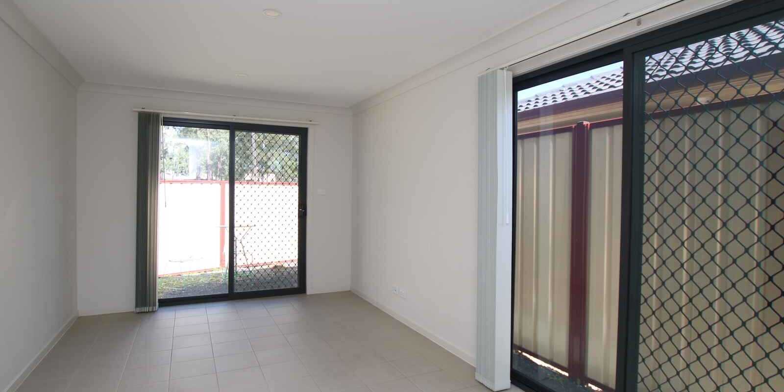 10A Dale Grove Hebersham