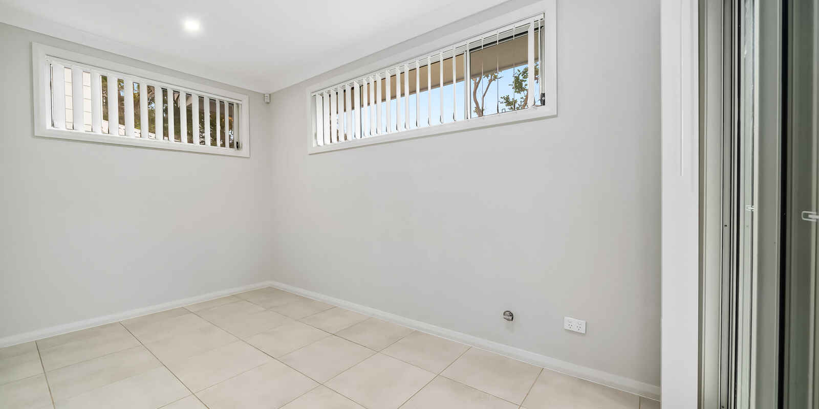 3/26 Canberra Street Oxley Park