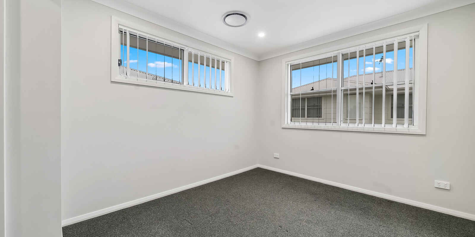 3/26 Canberra Street Oxley Park