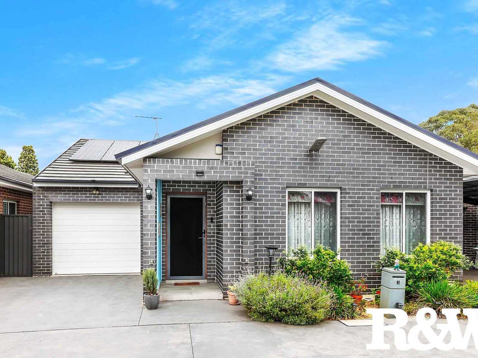 3 Mentor Glade Rooty Hill