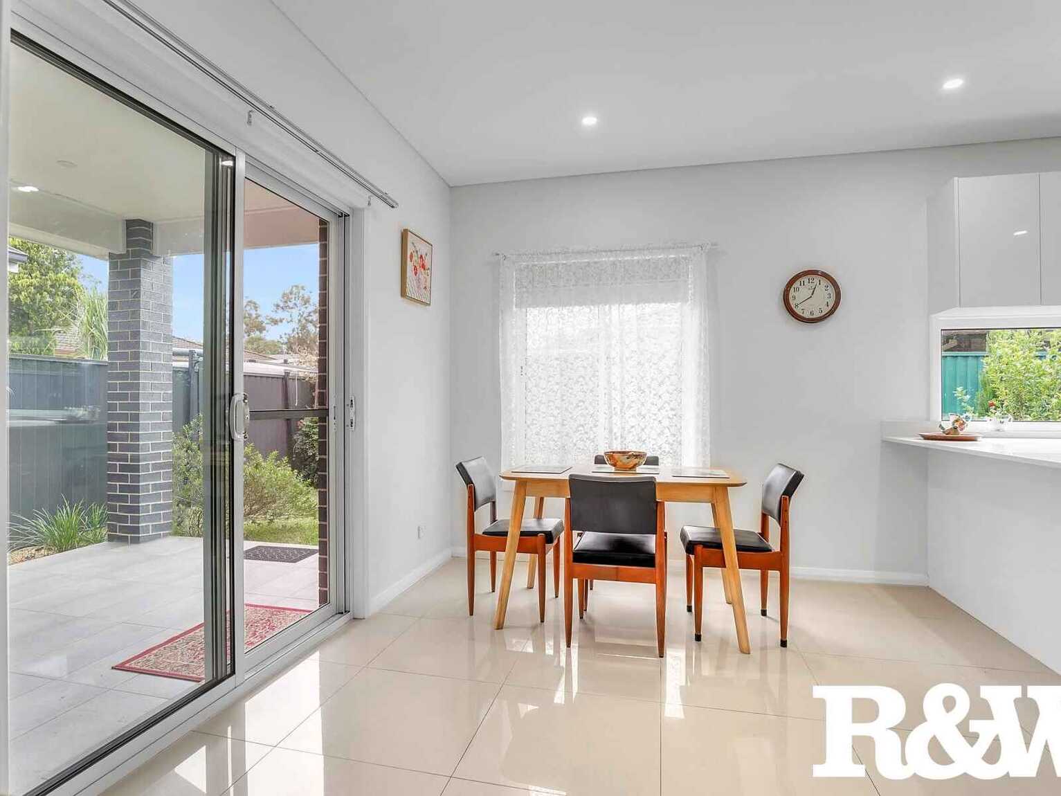 3 Mentor Glade Rooty Hill