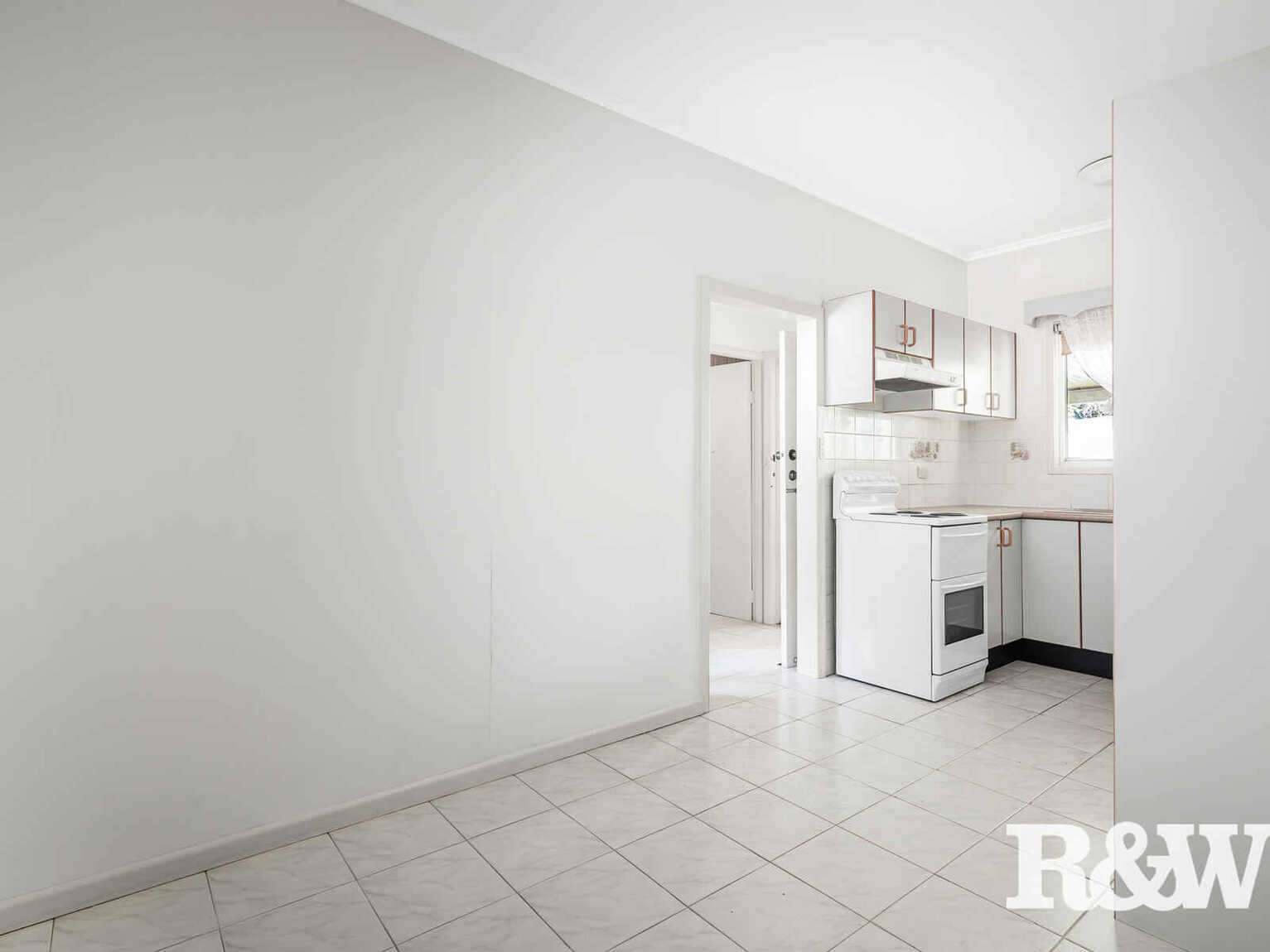 28 Cartwright Crescent Lalor Park 28 Cartwright Crescent Lalor Park