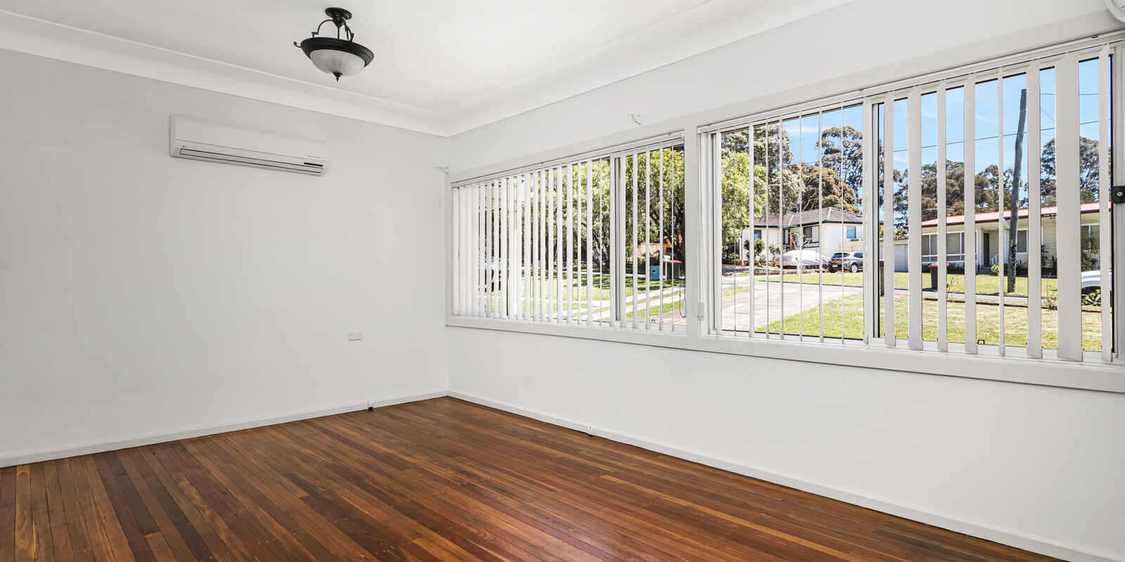 28 Cartwright Crescent Lalor Park 28 Cartwright Crescent Lalor Park