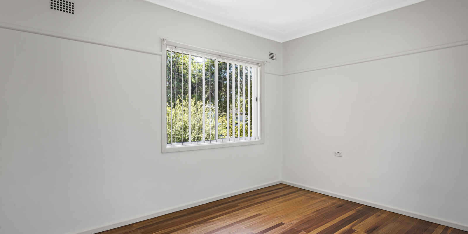 28 Cartwright Crescent Lalor Park 28 Cartwright Crescent Lalor Park