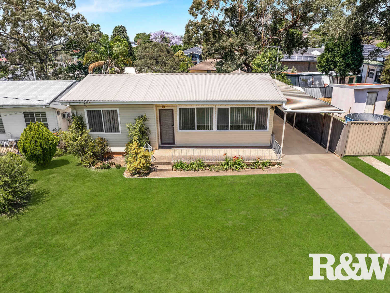 28 Cartwright Crescent Lalor Park 28 Cartwright Crescent Lalor Park
