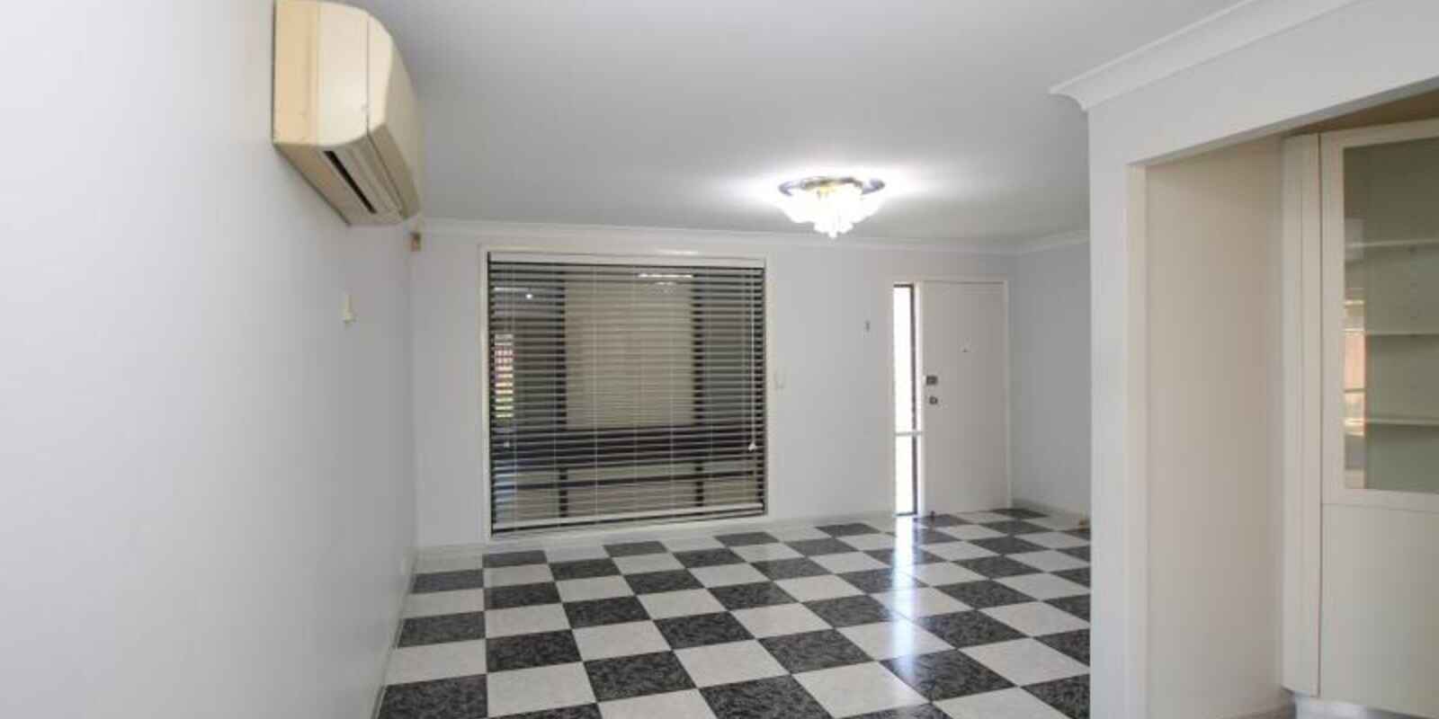 2 Thalia Street Hassall Grove