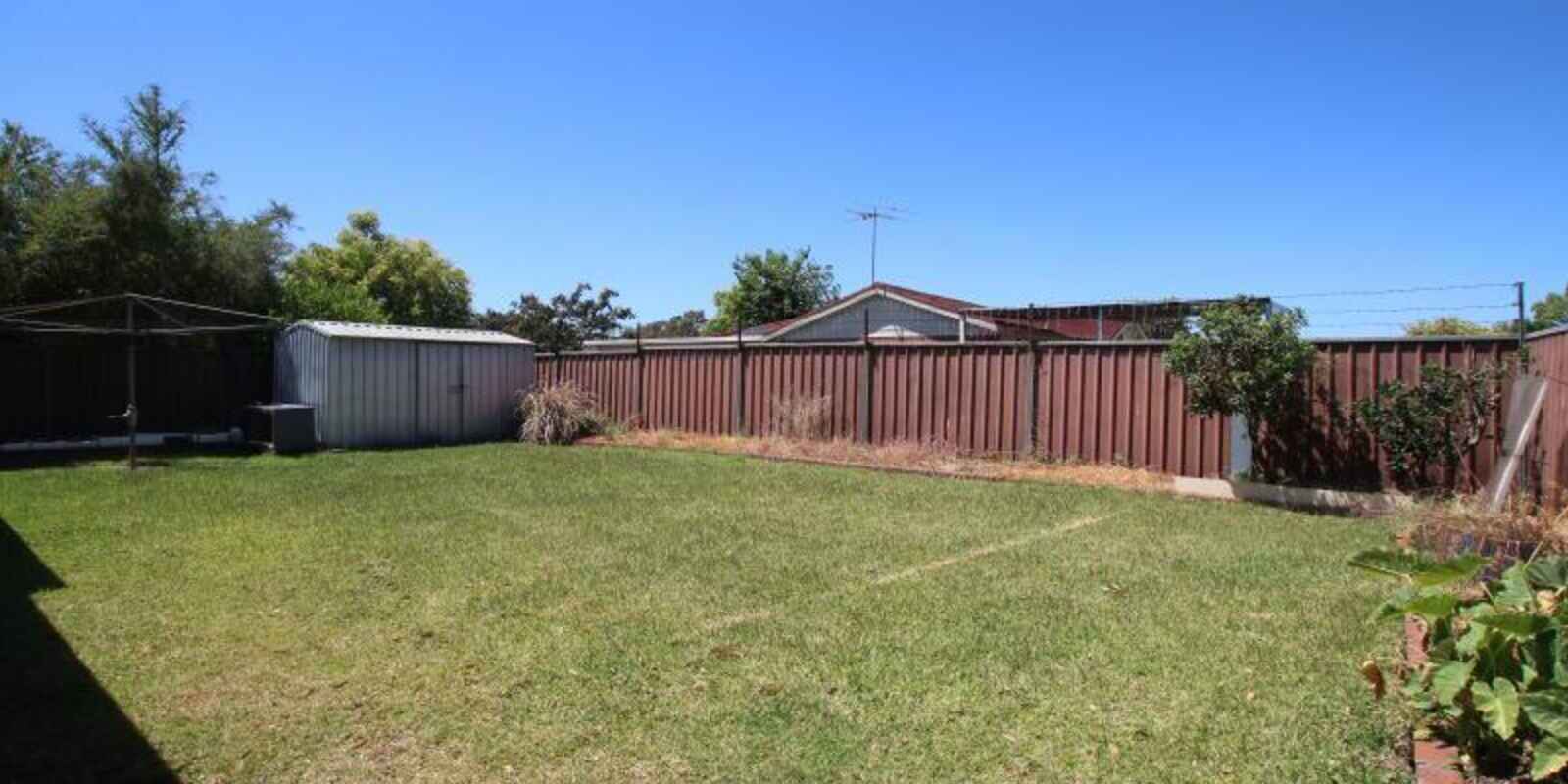 2 Thalia Street Hassall Grove