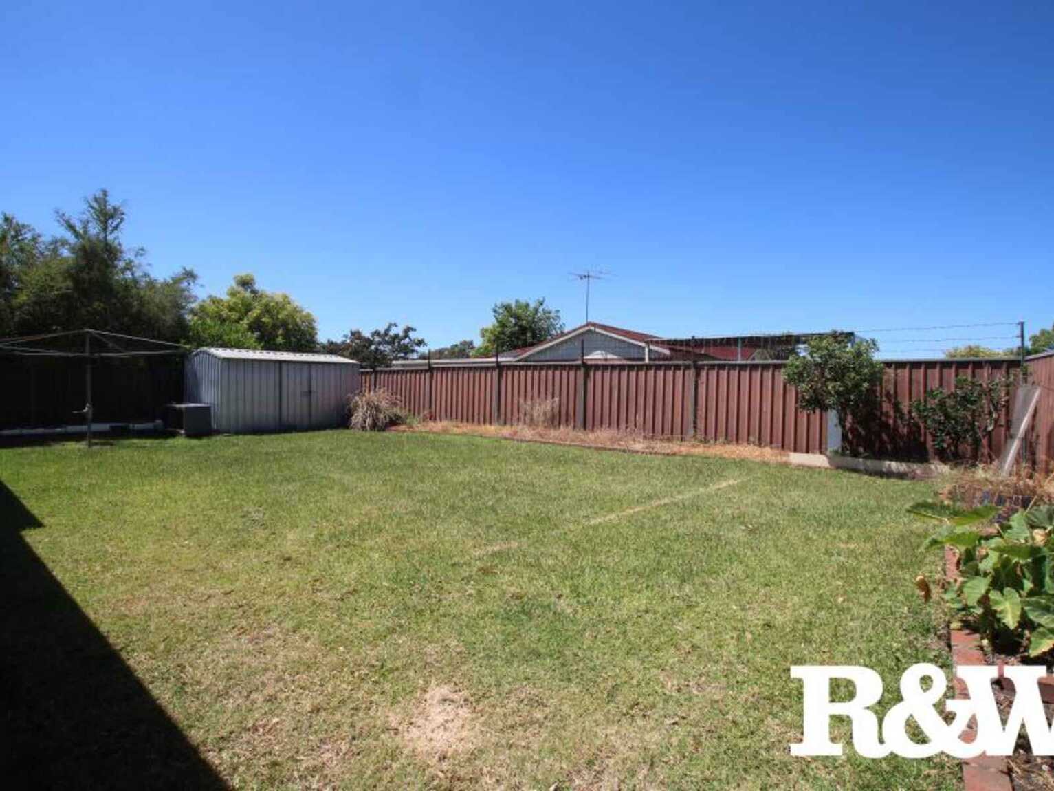 2 Thalia Street Hassall Grove