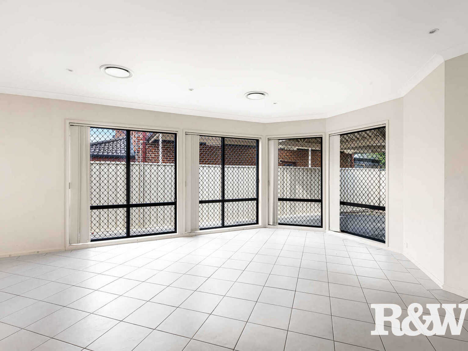3 Buttigieg Place Plumpton