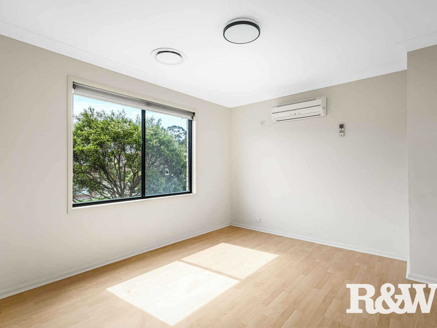 3 Buttigieg Place Plumpton