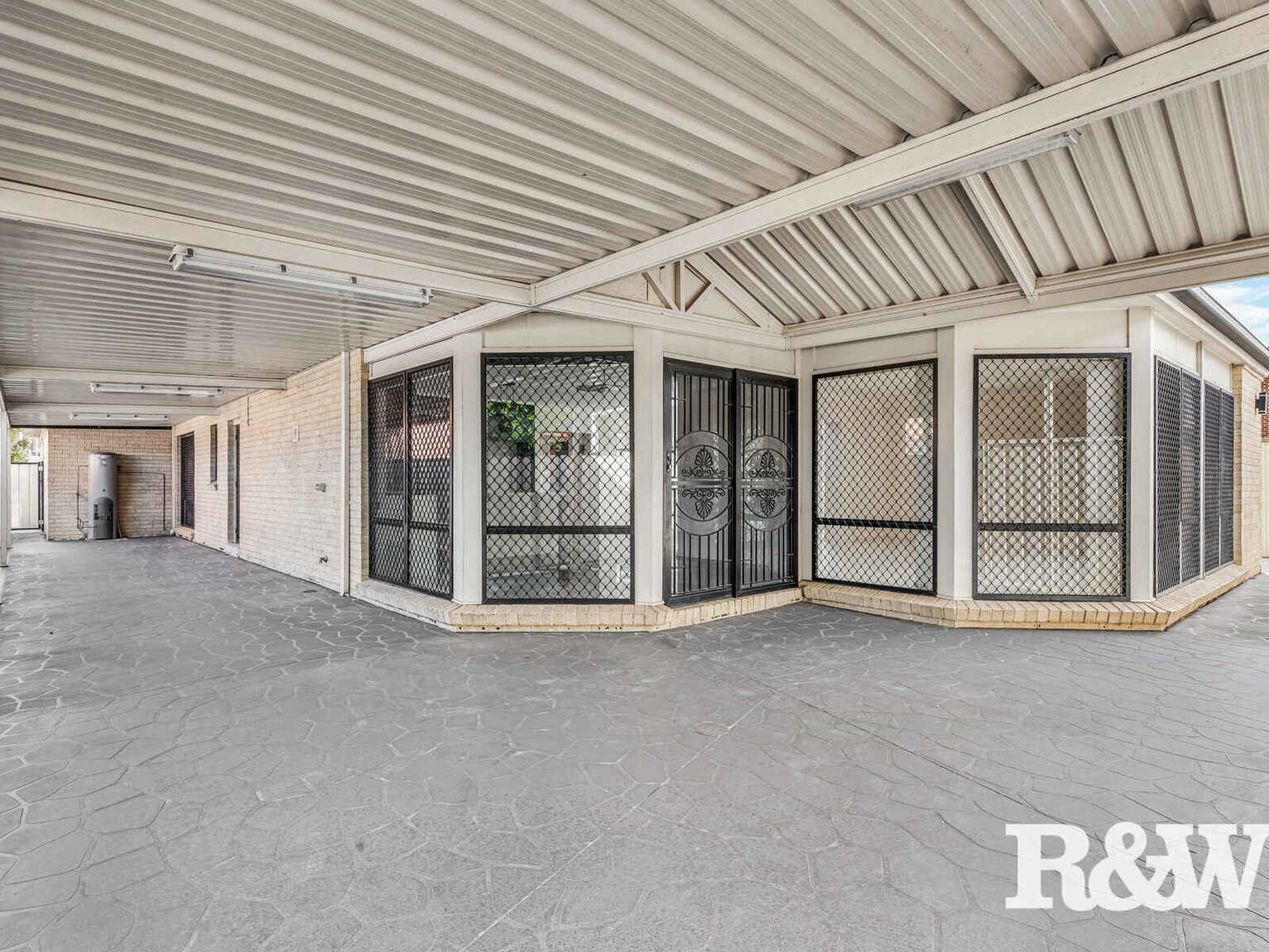 3 Buttigieg Place Plumpton
