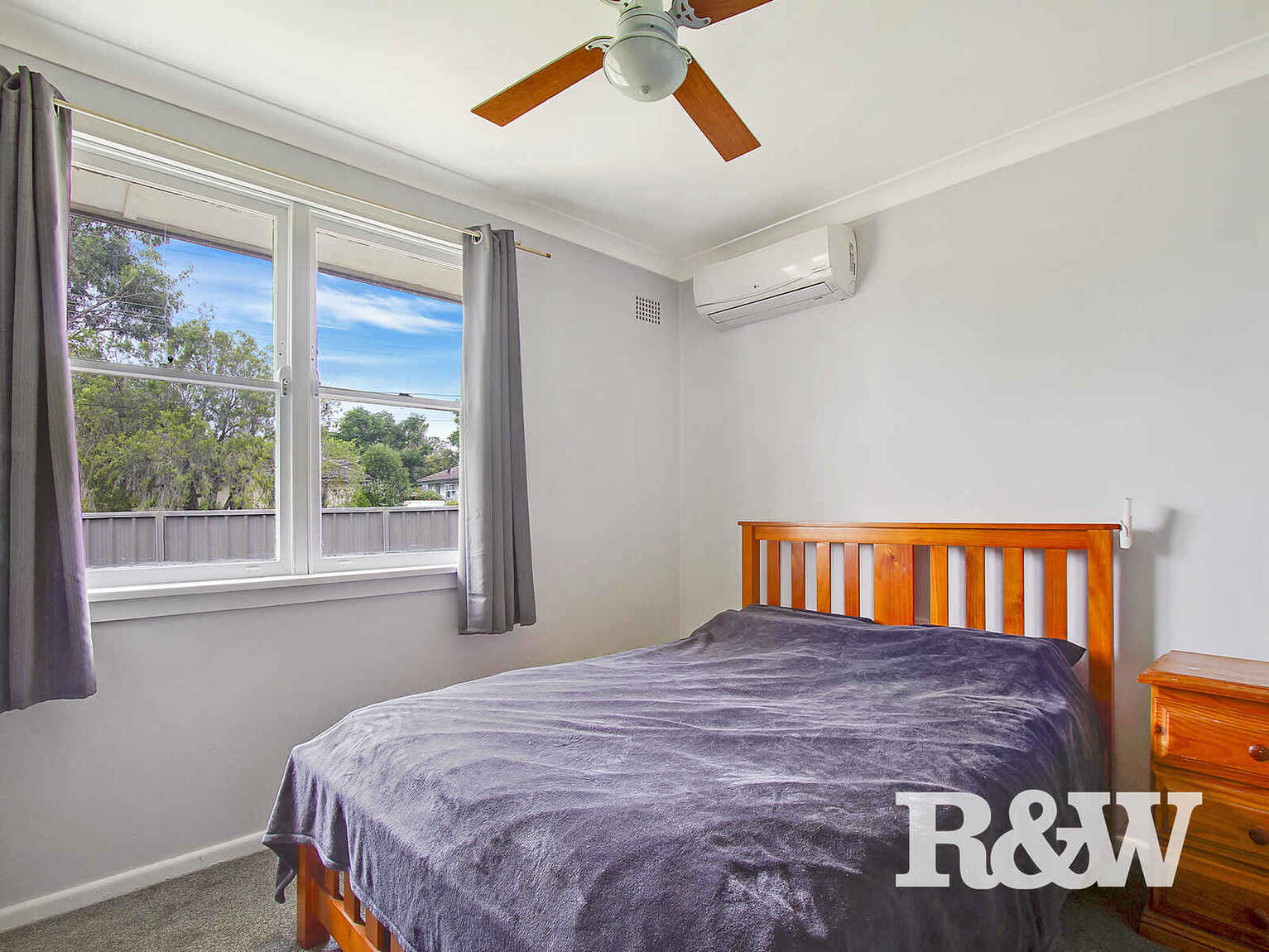34 Gasmata Crescent Whalan 34 Gasmata Crescent Whalan