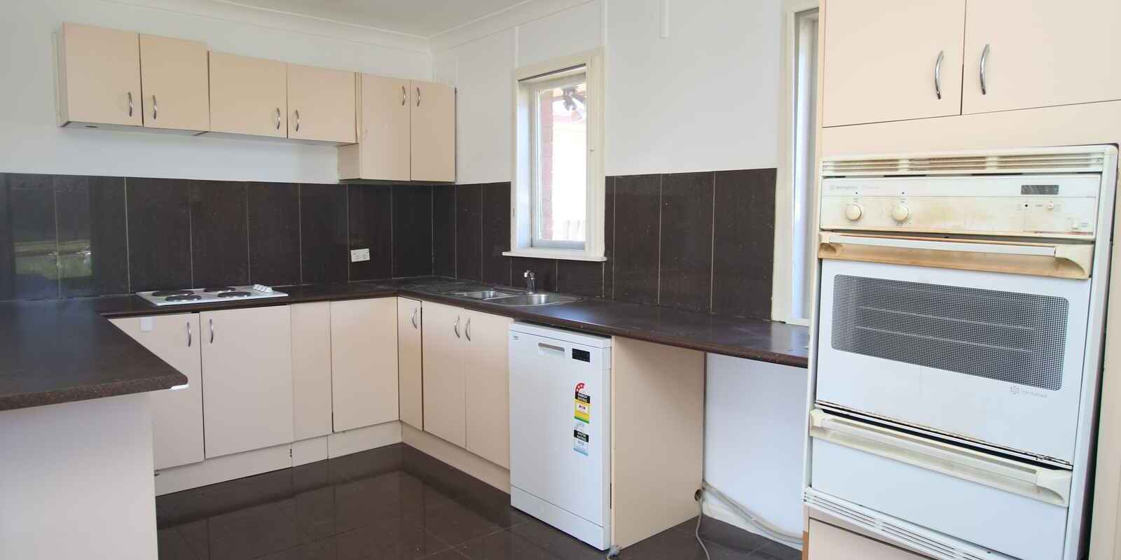 48 Mcmurdo Avenue Tregear