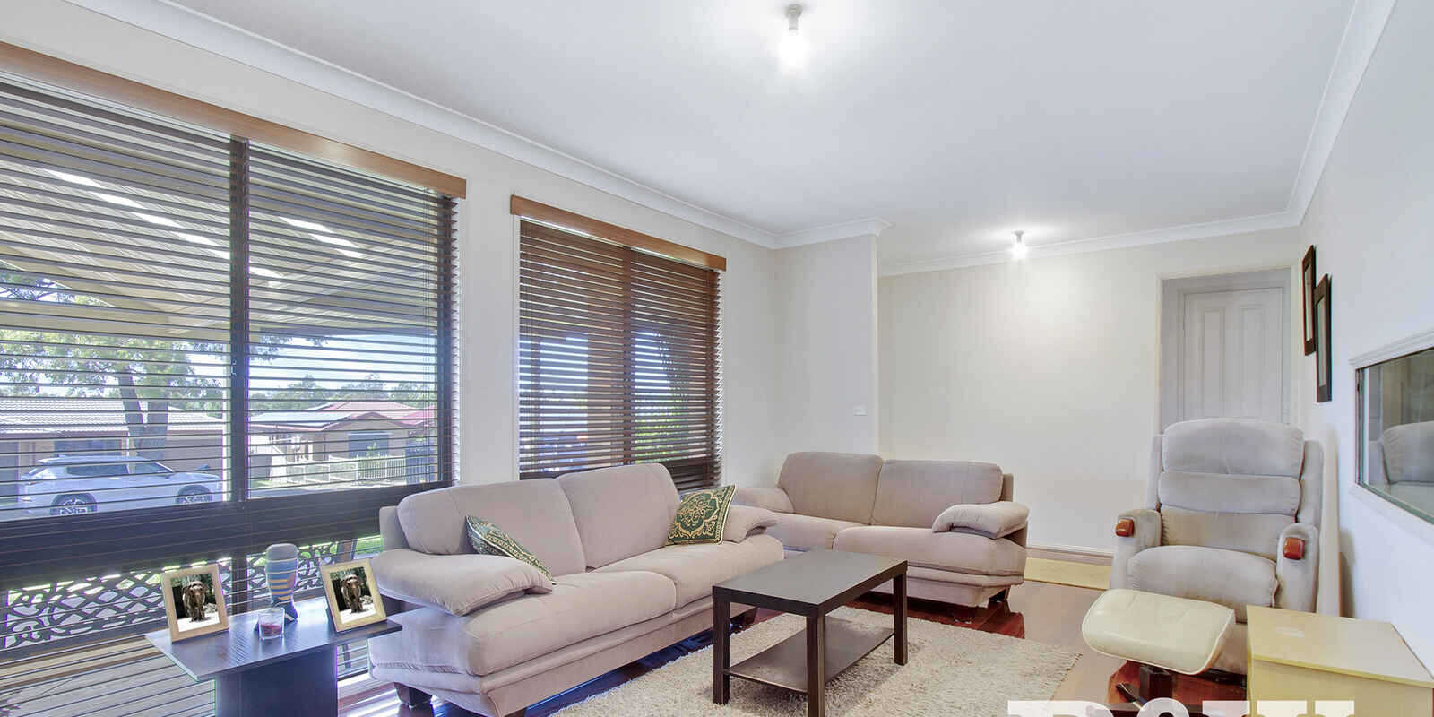 25 Aquilina Drive Plumpton 25 Aquilina Drive Plumpton