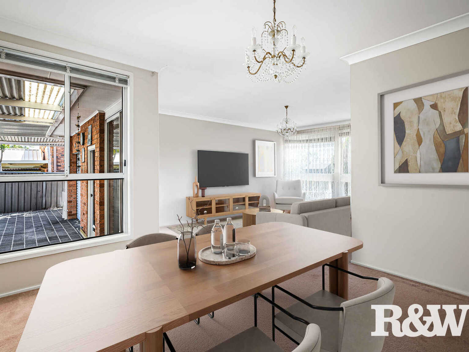 10 Fairburn Crescent Minchinbury
