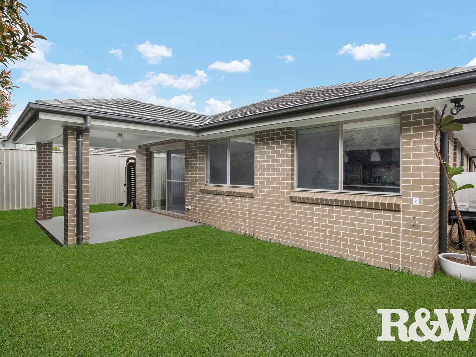 33 Putland Street Grantham Farm 33 Putland Street Grantham Farm