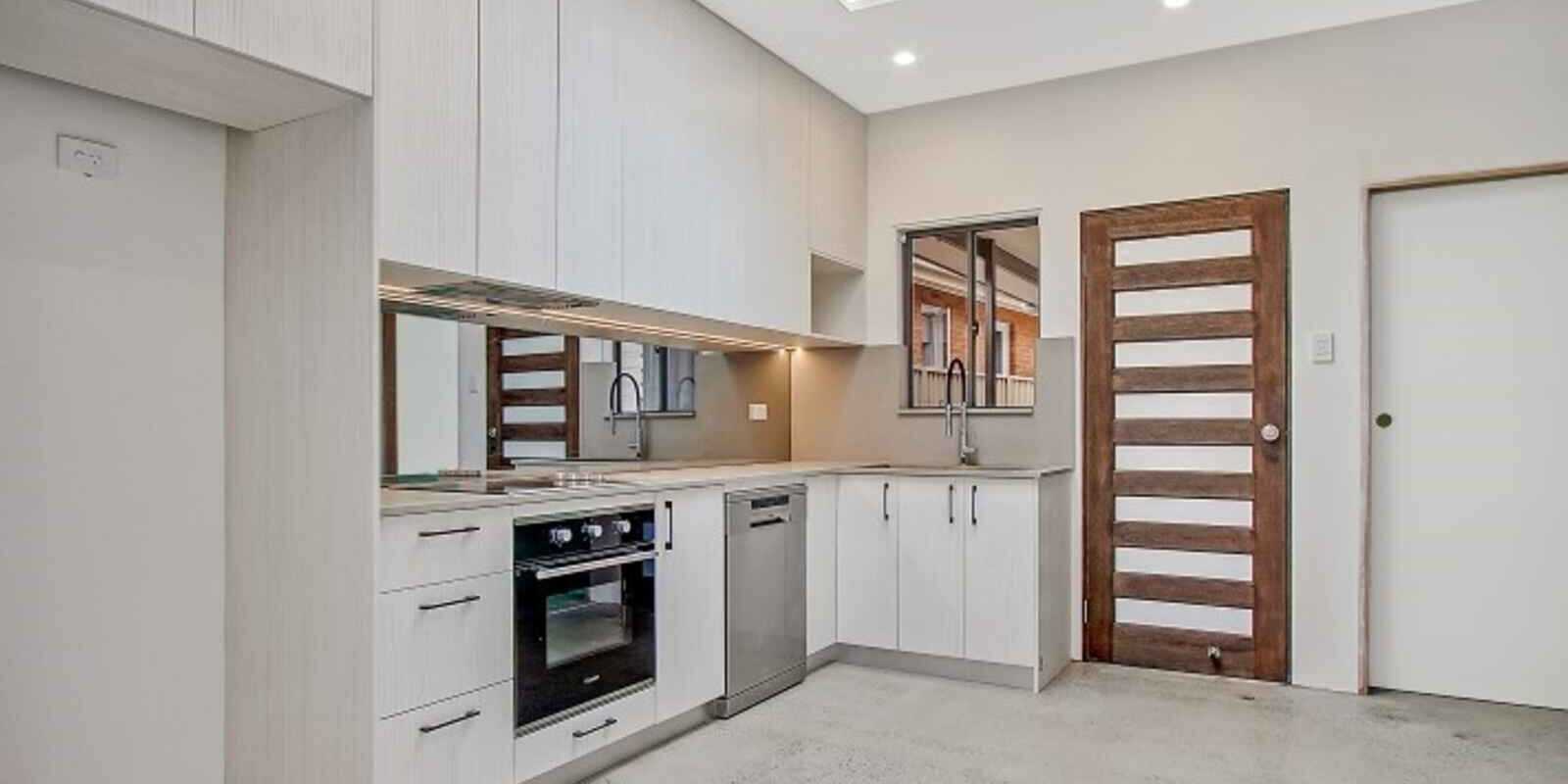 17A Mindanao Avenue Lethbridge Park 17A Mindanao Avenue Lethbridge Park