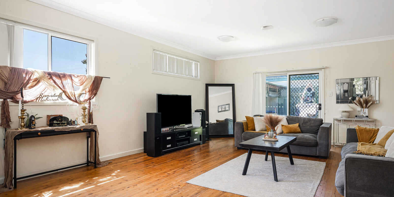 19 & 19A Springfield Avenue Blacktown 19 & 19A Springfield Avenue Blacktown
