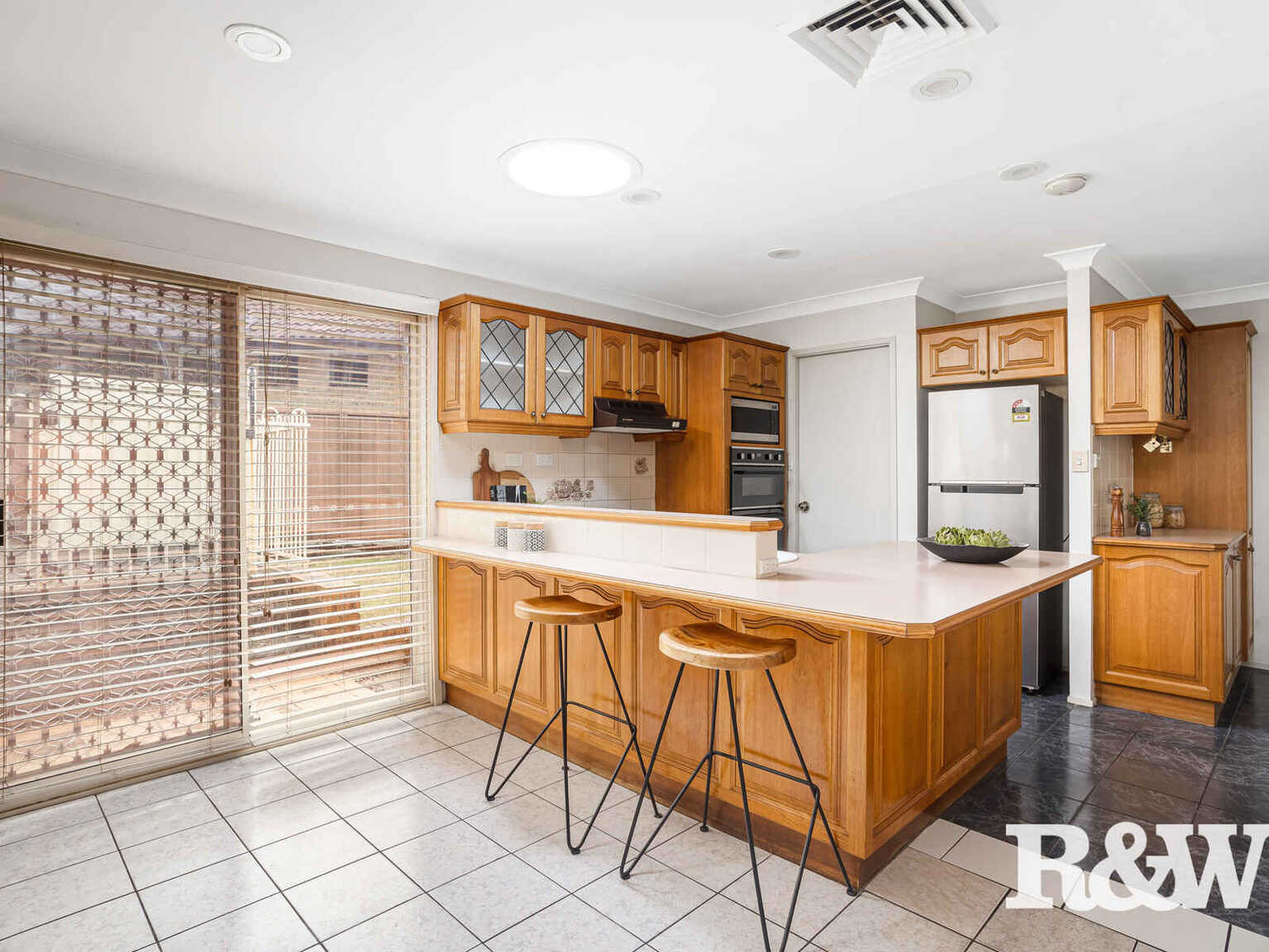 9 Pam Green Place Doonside 9 Pam Green Place Doonside