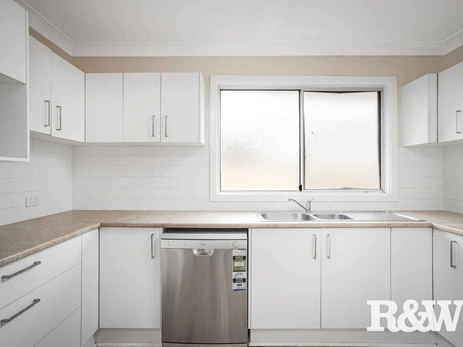 11 & 11A Freya Crescent Shalvey 11 & 11A Freya Crescent Shalvey