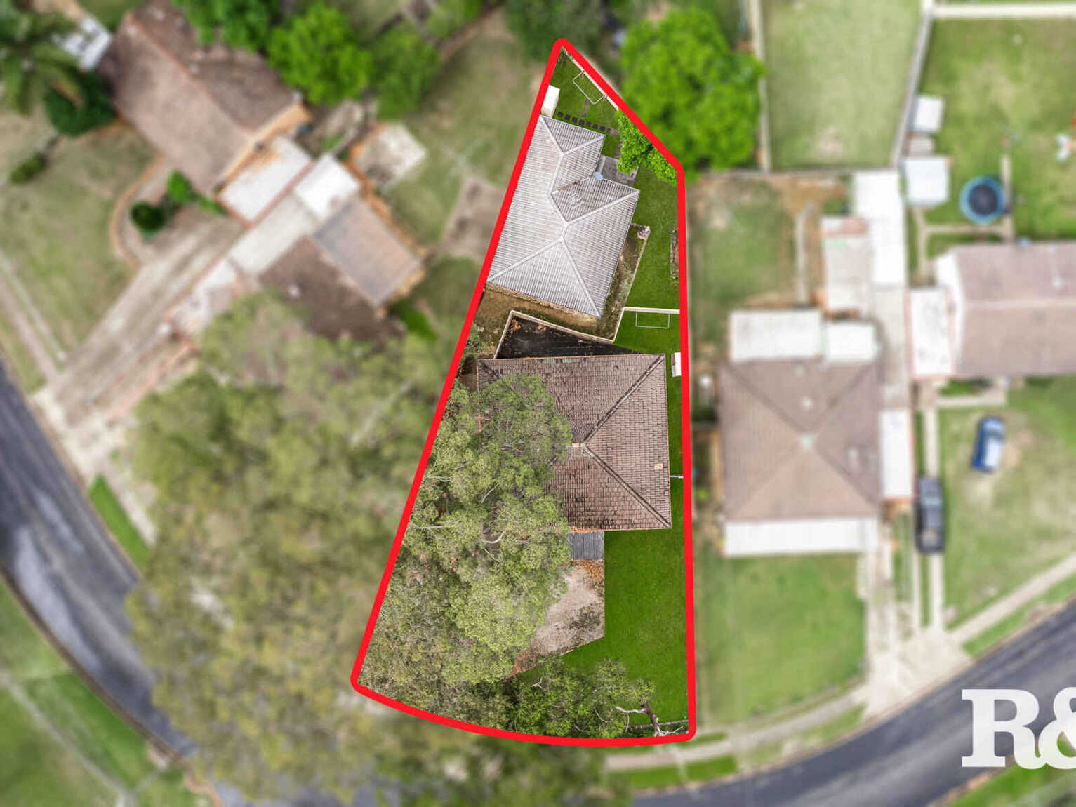 11 & 11A Freya Crescent Shalvey 11 & 11A Freya Crescent Shalvey