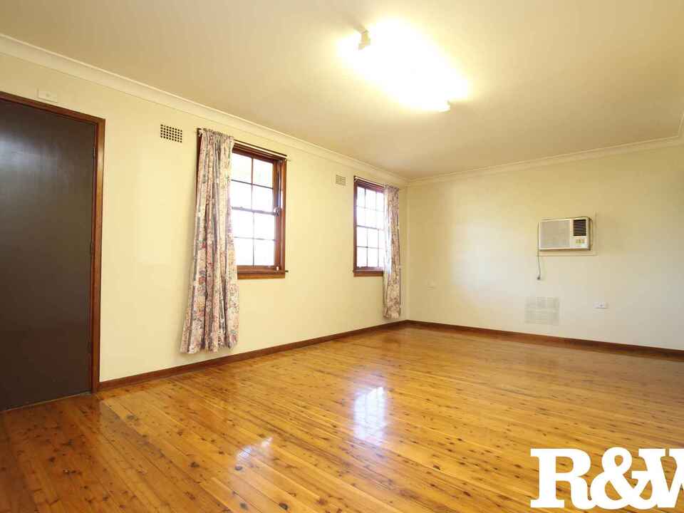 5 Leyte Avenue Lethbridge Park