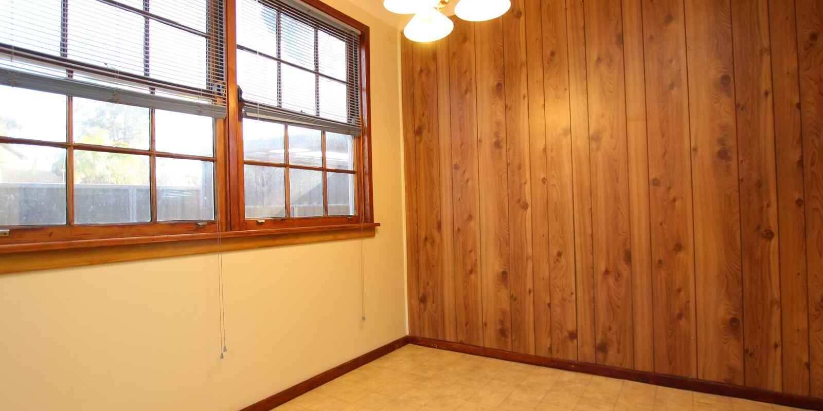 5 Leyte Avenue Lethbridge Park