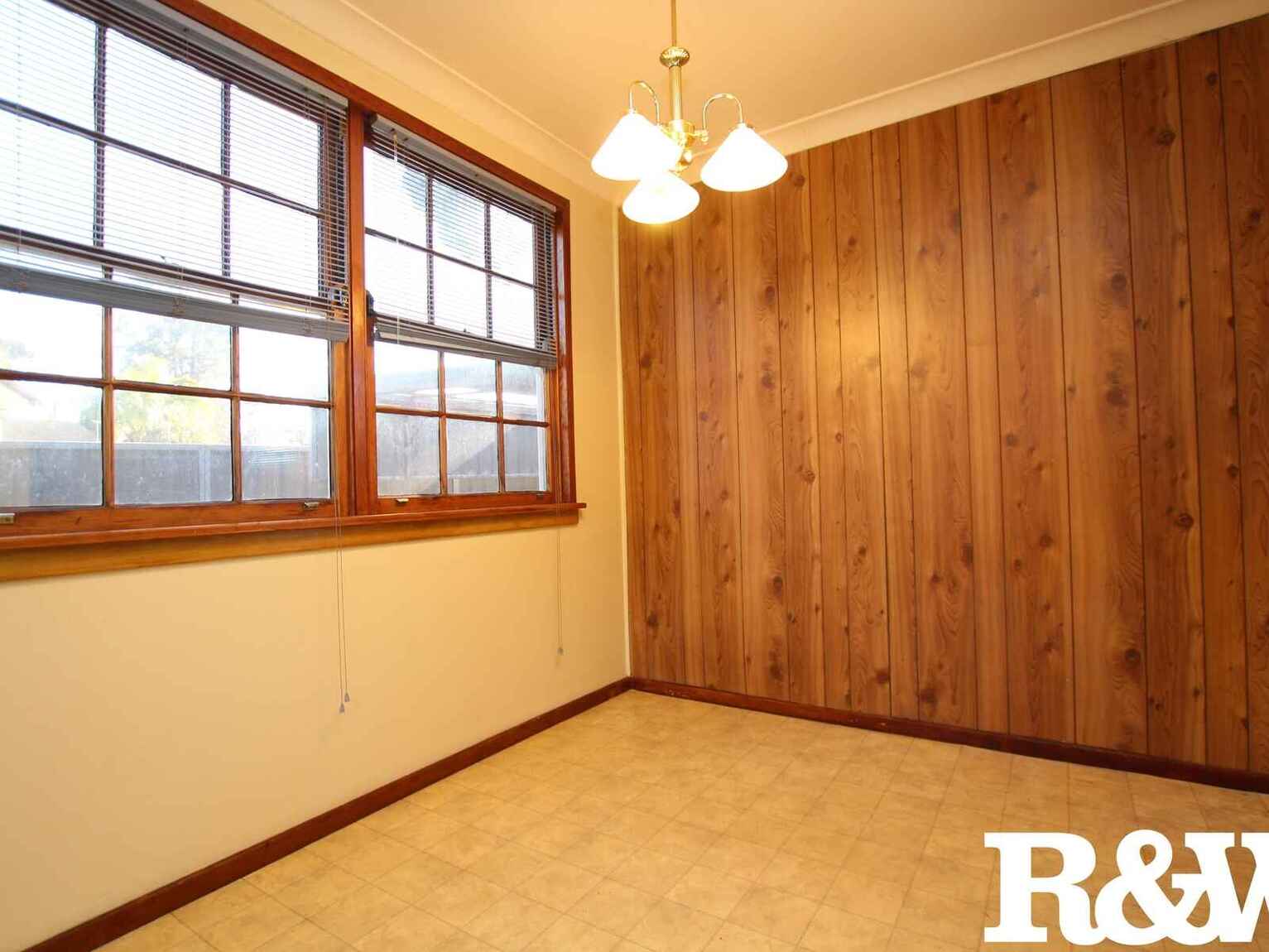 5 Leyte Avenue Lethbridge Park