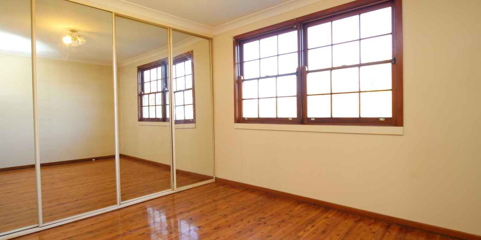 5 Leyte Avenue Lethbridge Park