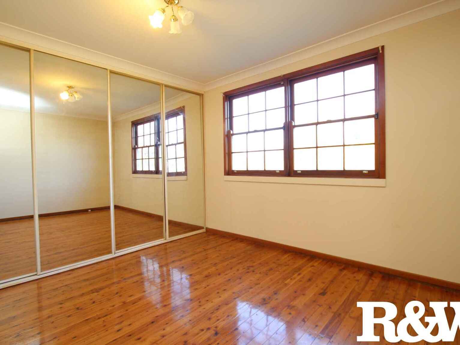 5 Leyte Avenue Lethbridge Park