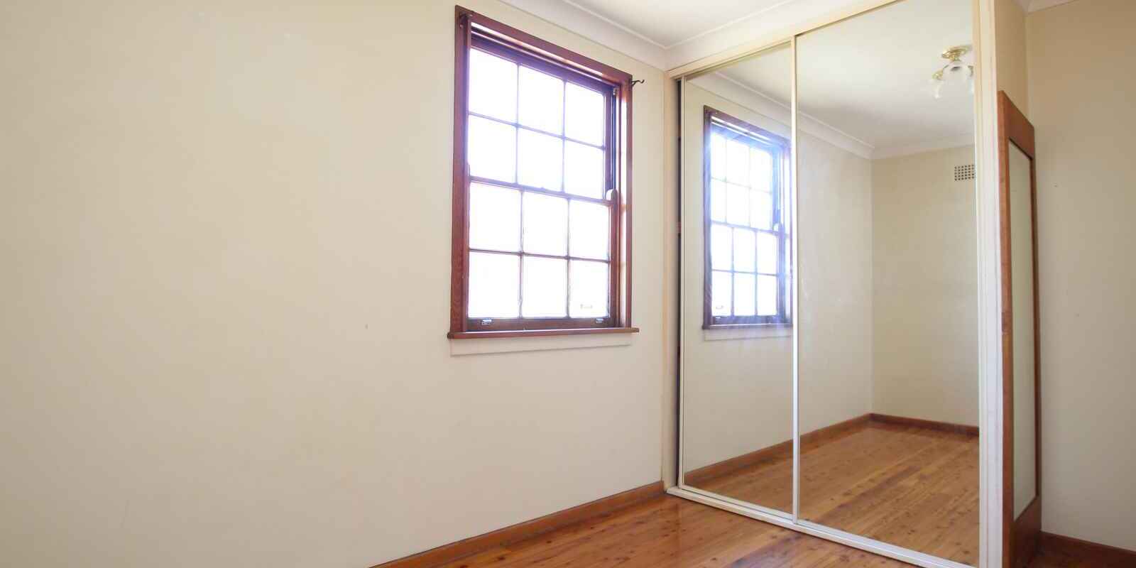 5 Leyte Avenue Lethbridge Park