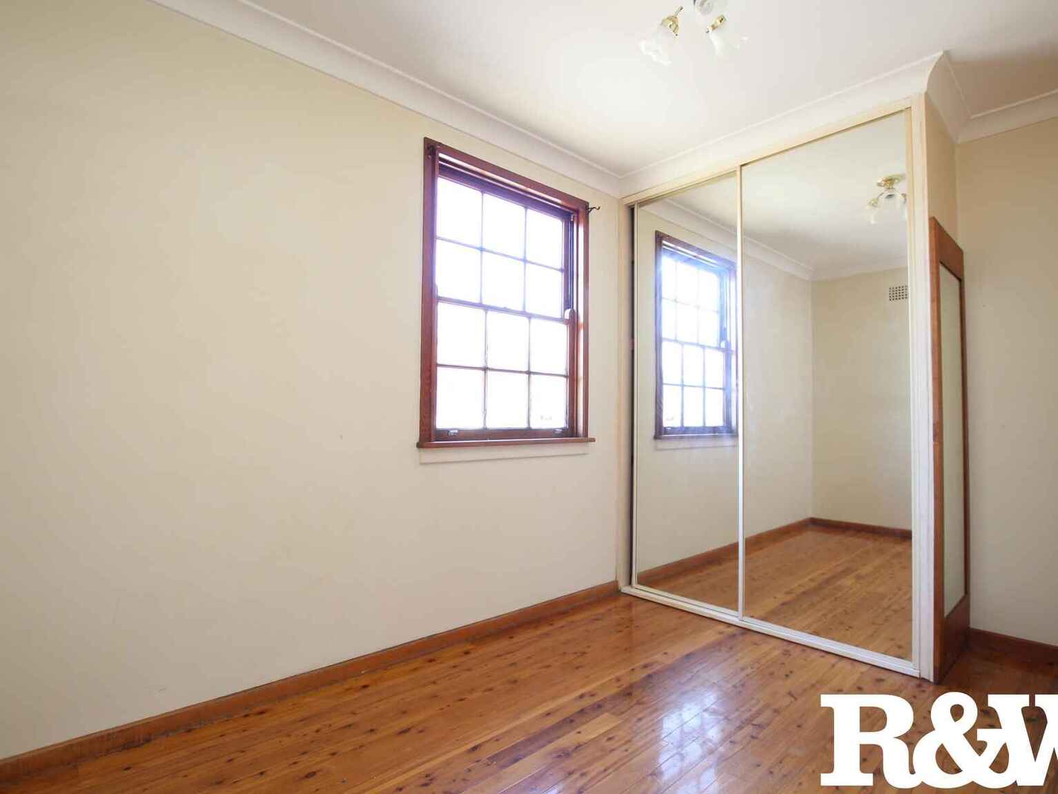 5 Leyte Avenue Lethbridge Park