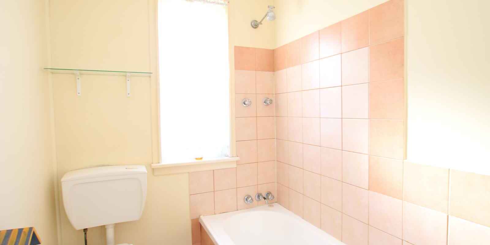 5 Leyte Avenue Lethbridge Park